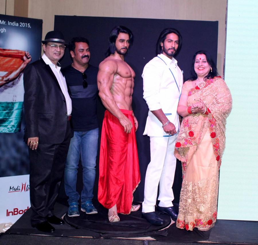 Actor Jackie Shroff unveils a wax model of Anoop Singh Thakur (Mr World 2015) at Westin hotel, he is the second sportsman after Kapil Dev to be immortalised in wax at the wax museum. Jackie Shroff,Anoop Singh Thakur,Anoop Singh Thakur wax,Mr World 2015,Anoop Singh Thakur, Mr World 2015,Kapil Dev,wax museum