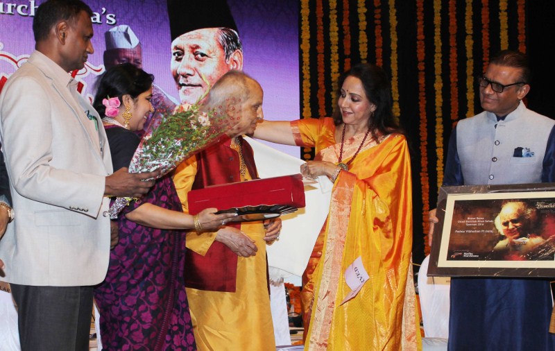 Photos of Hema Malini, Pandit Jasraj at Ustad Bismillah Khan centennial celebrations. Hema Malini,Pandit Jasraj,Ustad Bismillah Khan centennial celebrations,Ustad Bismillah Khan