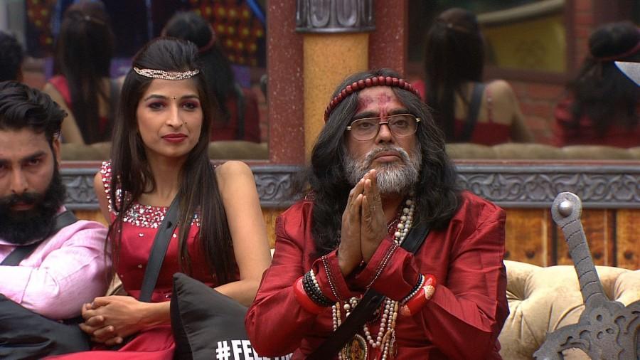 And, finally, the most awaited night is here when the megastar and host Salman Khan will give the housemates a quick reality check and how they have fared in the previous week in the Bigg Boss -Weekend Ka Vaar episode. Bigg Boss 10,Salman Khan,Ka Vaar,Ka Vaar on Bigg Boss 10,Ka Vaar on Bigg Boss,Bigg Boss Weekend Ka Vaar