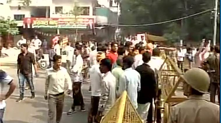 Shivpal Yadav drove into the party office at the Vikramaditya Marg ahead of Akhilesh Yadav. This was the first time that the Chief Minister came to the party office after September 13, the day the present duel within the SP started. Akhilesh Yadav,Shivpal Yadav,SP meet,crucial SP meet,Samajwadi party,Samajwadi party clash,Uttar Pradesh Chief Minister Akhilesh Yadav