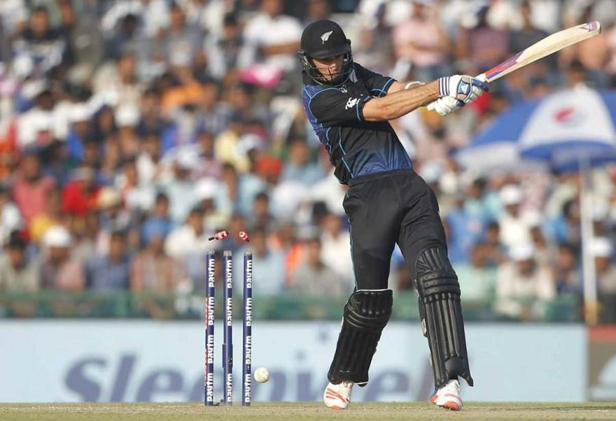 Tom Latham (61) and James Neesham (57) played pivotal roles in New Zealand's total as they overcame a middle-order batting failure at the Punjab Cricket Association (PCA) Stadium. India beat New Zealand by 7 wickets,India beat New Zealand,India beats New Zealand,3rd ODI,India vs New Zealand,Virat Kohli,MS Dhoni