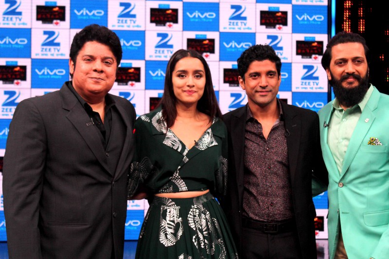 Photos of Bollywood filmmaker Sajid Khan, actors Farhan Akhtar, Riteish Deshmukh and Shraddha Kapoor during the shooting of Zee TV show Yaaron Ki Baraat, in Mumbai. Farhan Akhtar,Riteish Deshmukh,Shraddha Kapoor,Yaaron Ki Baraat
