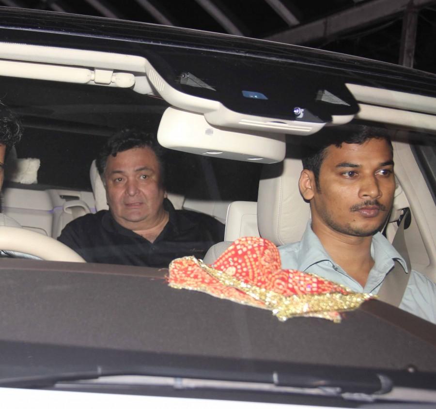 Rishi Kapoor spotted at the special screening of Ae Dil Hai Mushkil. Ae Dil Hai Mushkil,Ae Dil Hai Mushkil special screening,Kareena Kapoor,Karan Johar,Gauri Khan,Anushka Sharma,Neetu Singh,Rishi Kapoor,Twinkle Khanna,Kiran Rao,Ae Dil Hai Mushkil special screening pics,Ae Dil Hai Mushkil special screening images,Ae Dil Hai
