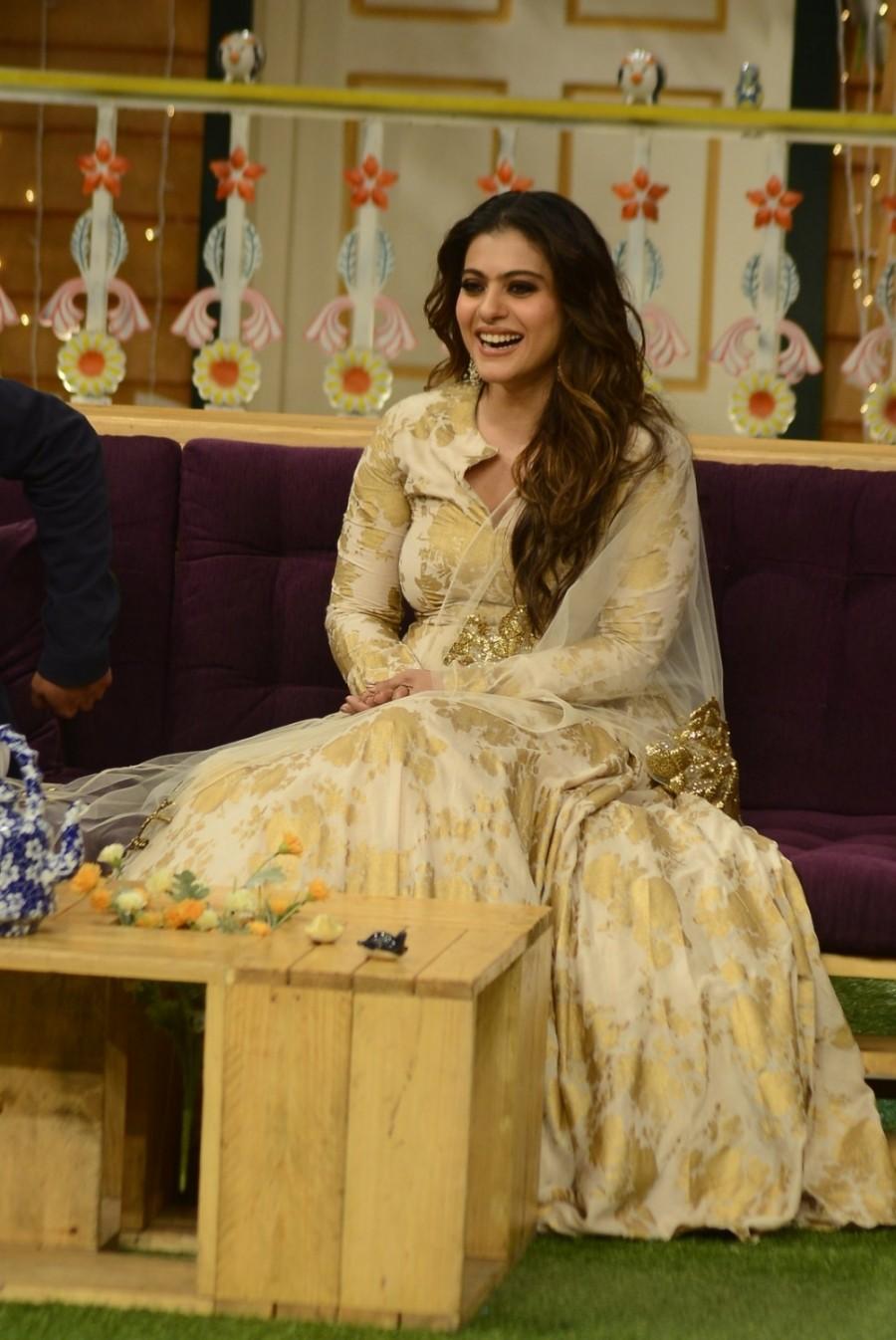 Actress Kajol during the promotion of film Shivaay on the sets of The Kapil Sharma Show, in Mumbai on Oct 22, 2016. Ajay Devgan,Kajol,Ajay Devgan and Kajol,Shivaay at Kapil Sharma Show,Kapil Sharma Show,Shivaay movie promotion,Shivaay promotion,Ajay Devgan and Kajol at Kapil Sharma Show,Shivaay on the sets of The Kapil Sharma Show