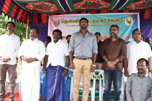 Photos of Tamilnadu Nadigar Sangam 2016 Diwali Gift Distribution event held at Chennai. Celebs like Nassar, Vishal, Rajkiran, Karunas, Manobala, Ponvannan and others graced the event.