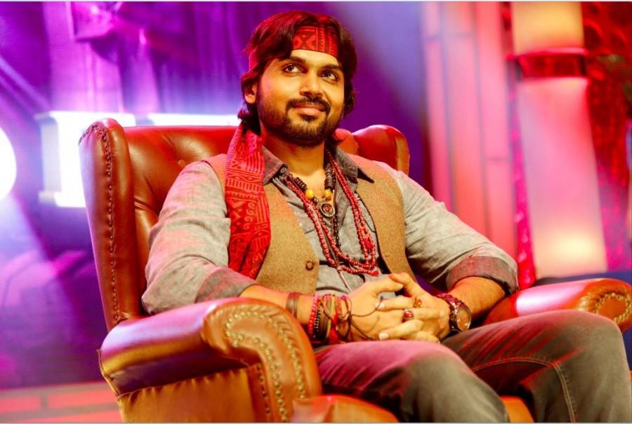 Directed by Gokul, the film is produced by S.R Prakash Babu and S.R Prabhu under the banner of Dream Warrior Pictures. The film stars Karthi, Nayanthara and Sri Divya in the lead role. The film, which has music by Santosh Narayanan, is said to be the first south Indian film to have used 3D face scan technology. Karthi,Nayantara,Sri Divya,Kaashmora latest movie stills,Kaashmora latest movie pics,Kaashmora latest movie images,Kaashmora latest movie photos,Kaashmora latest movie pictures,Kaashmora stills,Kaashmora pics,Kaashmora images,Kaashmora photos,Kaashmora pi