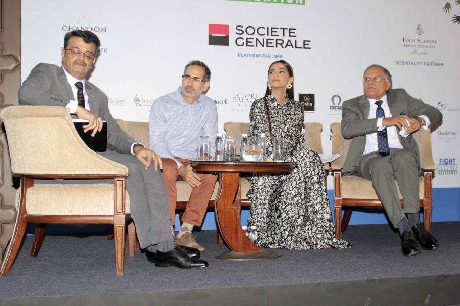 Photos of Bollywood actress Sonam Kapoor pledges her support to fight malnutrition. Sonam Kapoor,Sonam Kapoor pledges her support to fight malnutrition,Sonam Kapoor support to fight malnutrition,fight malnutrition,actress Sonam Kapoor,Sonam Kapoor pics,Sonam Kapoor images,Sonam Kapoor photos,Sonam Kapoor stills,Sonam Kapoor pictures