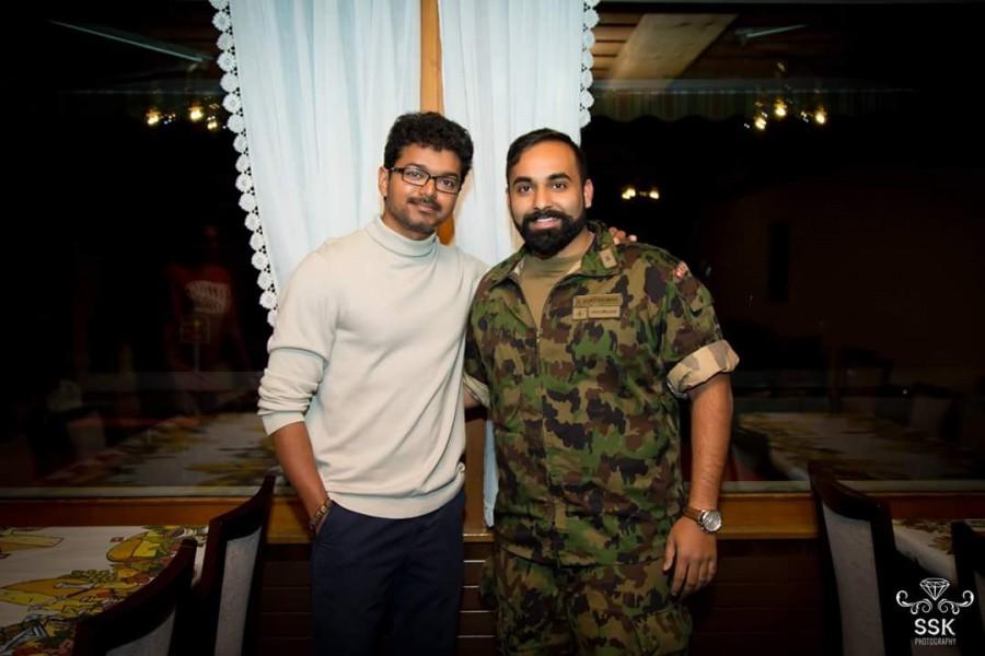 Bairavaa actor Vijay poses with Swiss fans. Bairavaa actor,Bairavaa,Vijay,Ilayathalapathy Vijay,Ilayathalapathy Vijay poses with Swiss fans,Vijay poses with Swiss fans,Vijay in Swiss,Vijay in Switzerland,Ilayathalapathy Vijay in Switzerland,Ilayathalapathy Vijay latest pics,Ilayathalapathy Vijay la