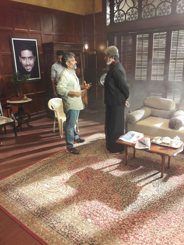 Photos of Baahubali director SS Rajamouli meets Bollywood megastar Amitabh Bachchan on the sets of Sarkar 3. Baahubali,SS Rajamouli,SS Rajamouli meets Amitabh Bachchan,Amitabh Bachchan,Sarkar 3,Sarkar 3 on the sets