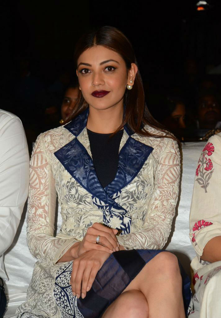 Telugu movie Entha Varaku ee Prema audio launch event held at Hyderabad. Celebs like Jiiva and Kajal Aggarwal and others graced the event. Entha Varaku ee Prema audio launch,Entha Varaku ee Prema,Entha Varaku ee Prema music,Jiiva and Kajal Aggarwal,Jiiva,Kajal Aggarwal,Entha Varaku ee Prema audio launch pics,Entha Varaku ee Prema audio launch images,Entha Varaku ee Prema audio launch photos,