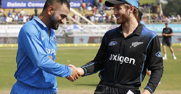 Indian skipper Mahendra Singh Dhoni won the toss and chose to bat against New Zealand in the fifth and final One-Day International (ODI) at the ACA-VDCA Cricket Stadium here on Saturday. The hosts have made two changes. Pacer Jasprit Bumrah and debutant off-spinner Jayant Yadav were included, leaving out seamer Dhawal Kulkarni and Hardik Pandya. India vs New Zealand,India vs New Zealand 5th ODI,India win toss,India vs New Zealand 5th ODI pics,India vs New Zealand 5th ODI images,India vs New Zealand 5th ODI photos,India vs New Zealand 5th ODI stills,India vs New Zealand 5th ODI pictures