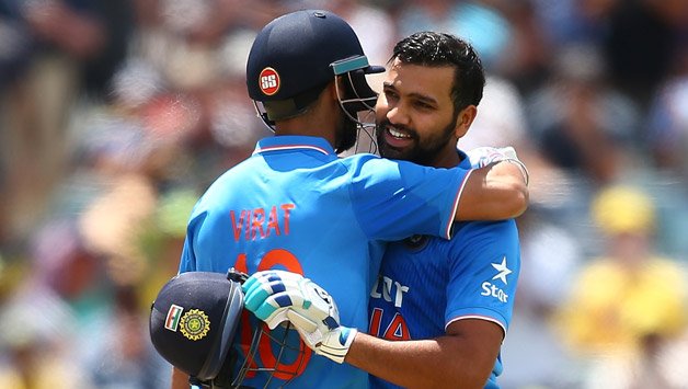 Here Comes 29th Half-Century By Rohit Sharma. India vs New Zealand,India vs New Zealand 5th ODI,India win toss,India vs New Zealand 5th ODI pics,India vs New Zealand 5th ODI images,India vs New Zealand 5th ODI photos,India vs New Zealand 5th ODI stills,India vs New Zealand 5th ODI pictures