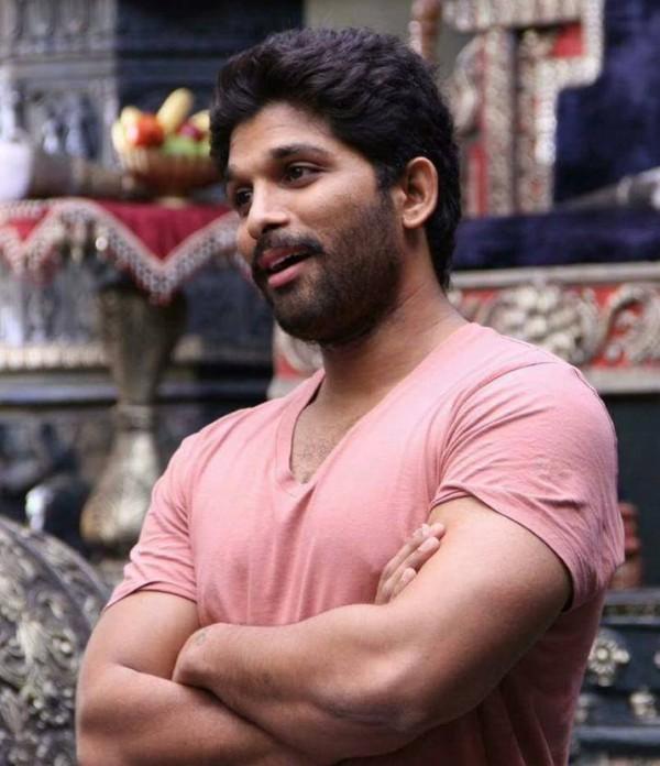 Allu Arjun Birthday Celebration Photos - Photos,images,gallery - 5220