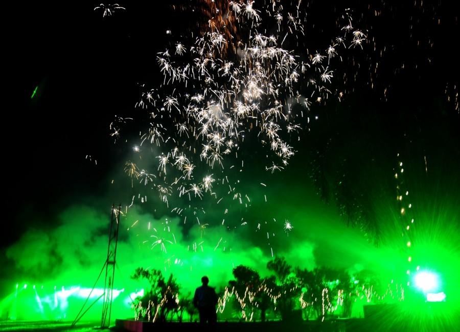 Here are the Stunning Photos of Diwali celebrations across the India. Stunning Photos of Diwali Celebrations,Diwali Celebrations,Diwali celebrations in india,Diwali Celebrations across the India,Diwali Celebrations across the world,Diwali Celebrations pics,Diwali Celebrations images,Diwali Celebrations photos,Diwali Celebra