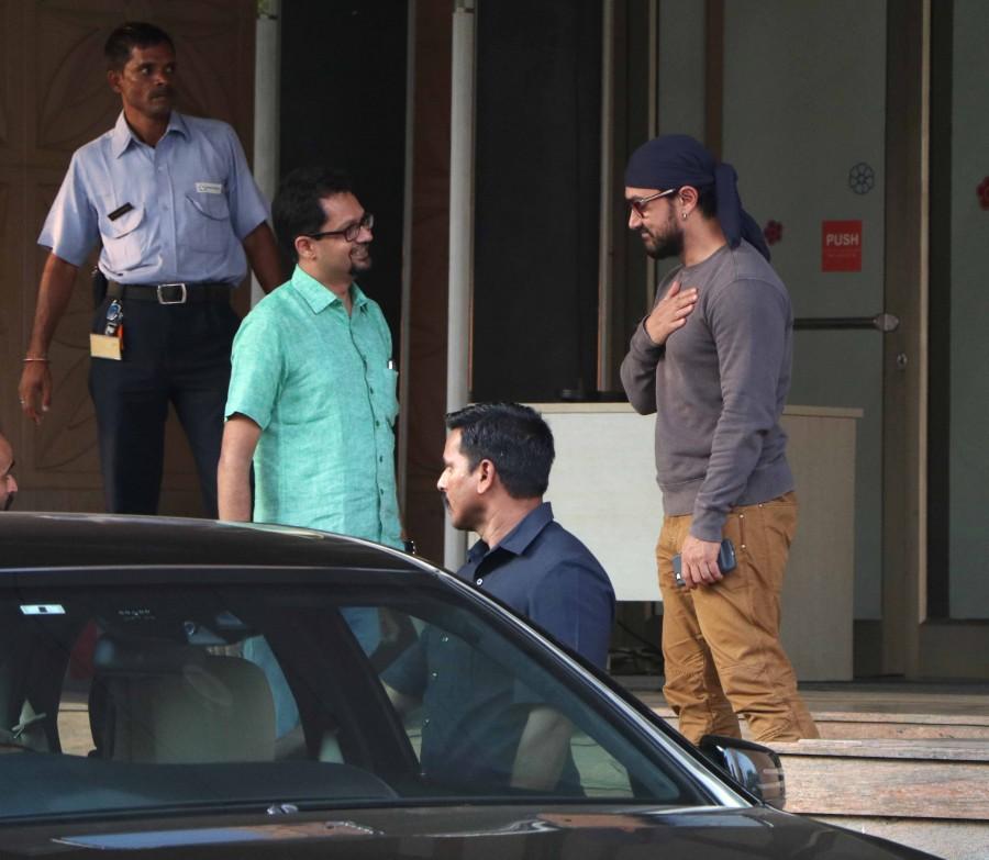 Photos of Bollywood actor Aamir Khan spotted at Kokilaben hospital. Aamir Khan at Kokilaben hospital,Aamir Khan spotted at Kokilaben hospital,Kokilaben hospital,Aamir Khan,actor Aamir Khan,Aamir Khan latest pics,Aamir Khan latest images,Aamir Khan latest photos,Aamir Khan latest stills,Aamir Khan latest pictures