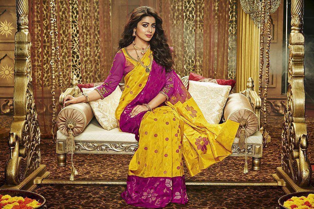 South Indian Actress Shriya Saran Photoshoot for CMR Shopping Mall. Shriya Saran Photoshoot,Shriya Saran Photoshoot for CMR Shopping Mall,Shriya Saran Photoshoot pics,Shriya Saran Photoshoot images,Shriya Saran Photoshoot photos,Shriya Saran Photoshoot stills,Shriya Saran Photoshoot pictures