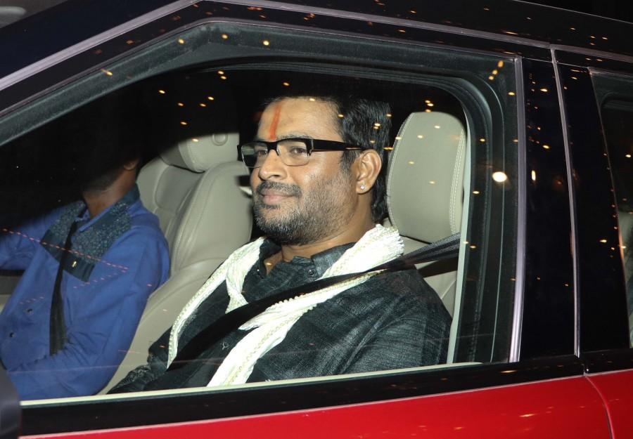 R. Madhavan at Amitabh Bachchan's diwali party. Sonam Kapoor,Karan Johar,Taapsee Pannu,R. Madhavan,Amitabh Bachchan's diwali party,Amitabh Bachchan diwali party,Amitabh Bachchan