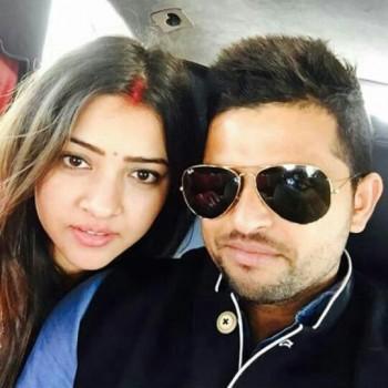 After marriage picture: Suresh Raina Selfie with wife Priyanka