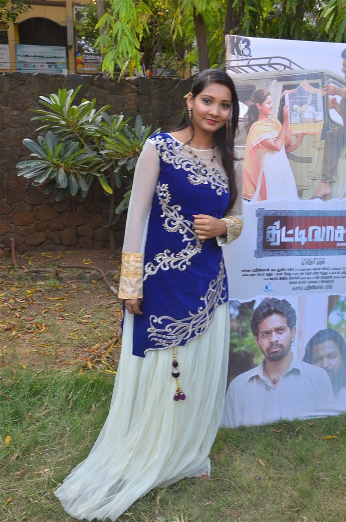 Tamil movie Thittivasal audio launch event held at Chennai. Celebs like Nassar, Mahendran, SV Sekar, Krish, Mime Gopi, Ajay Rathnam, G Dhananjayan, Thanu Shetty, Praveen Gandhi, R. Aravindraj, Dheeraj, Prathap Murali, Siva Murugan, J Sathish and others graced the event. Nassar,Mahendran,Thittivasal Audio Launch,Thittivasal music Launch,Thittivasal Audio Launch pics,Thittivasal Audio Launch images,Thittivasal Audio Launch photos,Thittivasal Audio Launch pictures