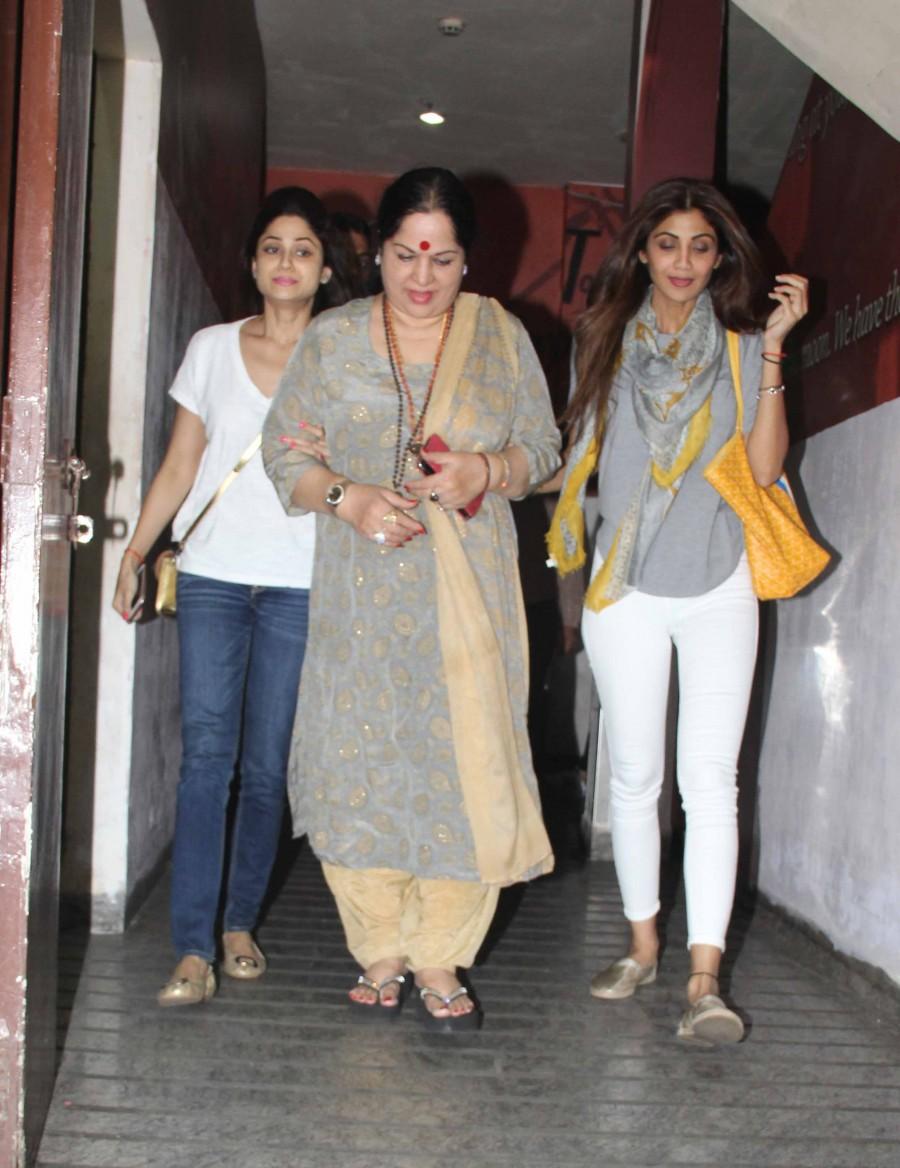 Photos of Bollywood actress Shilpa Shetty with Family spotted at PVR Cinemas in Mumbai. Shilpa Shetty with Family,Shilpa Shetty with Family spotted at PVR Cinemas,Shilpa Shetty,actress Shilpa Shetty,Shilpa Shetty latest pics,Shilpa Shetty latest images,Shilpa Shetty latest photos,Shilpa Shetty latest stills,Shilpa Shetty latest pictures