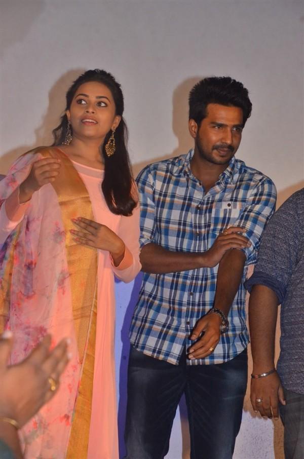 Vishnu Vishal, Sri Divya, Catherine Tresa at Maaveeran Kittu Audio ...