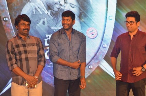 Vishal, Vadivelu, Hiphop Tamizha Aadhi at Kaththi Sandai Audio and ...