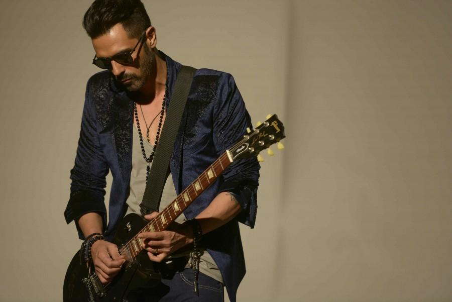 Rock On 2 is an upcoming Bollywood film produced by Ritesh Sidhwani and Farhan Akhtar under the banner of Excel Entertainment presented by Eros International, Rock On!! 2 is directed by Shujaat Saudagar and is all set to release on 11th November 2016. Farhan Akhtar,Arjun Rampal,Shraddha Kapoor,Rock On 2,Rock On 2 movie stills,Rock On 2 movie pics,Rock On 2 movie images,Rock On 2 movie photos,Rock On 2 movie pictures,Bollywood movie Rock On 2