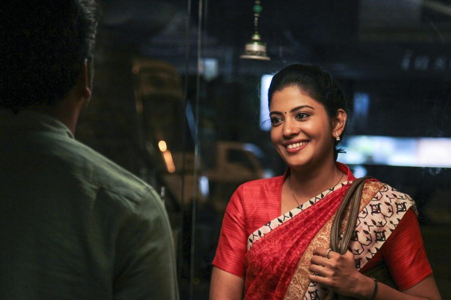 Adhe Kangal is an upcoming Tamil movie directed by Rohin Venkatesan and produced by Thirukumaran Entertainment. The film stars Kalaiyarasan, Janani Iyer, Sshivada and Bala Saravanan in the lead role. Music composed by Ghibran and edited by Leo John Paul. Kalaiyarasan,Janani Iyer,Adhe Kangal,Adhe Kangal Movie Stills,Adhe Kangal Movie pics,Adhe Kangal Movie images,Adhe Kangal Movie photos,Adhe Kangal Movie pictures,Tamil movie Adhe Kangal