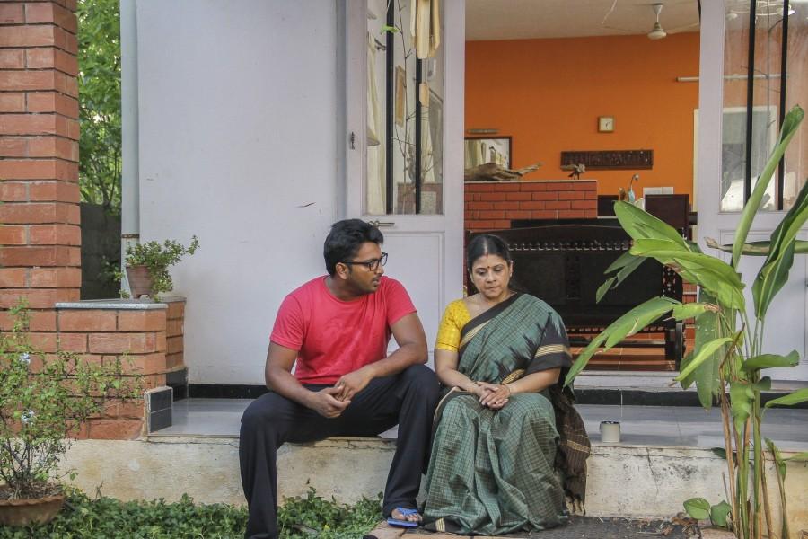Adhe Kangal is an upcoming Tamil movie directed by Rohin Venkatesan and produced by Thirukumaran Entertainment. The film stars Kalaiyarasan, Janani Iyer, Sshivada and Bala Saravanan in the lead role. Music composed by Ghibran and edited by Leo John Paul. Kalaiyarasan,Janani Iyer,Adhe Kangal,Adhe Kangal Movie Stills,Adhe Kangal Movie pics,Adhe Kangal Movie images,Adhe Kangal Movie photos,Adhe Kangal Movie pictures,Tamil movie Adhe Kangal