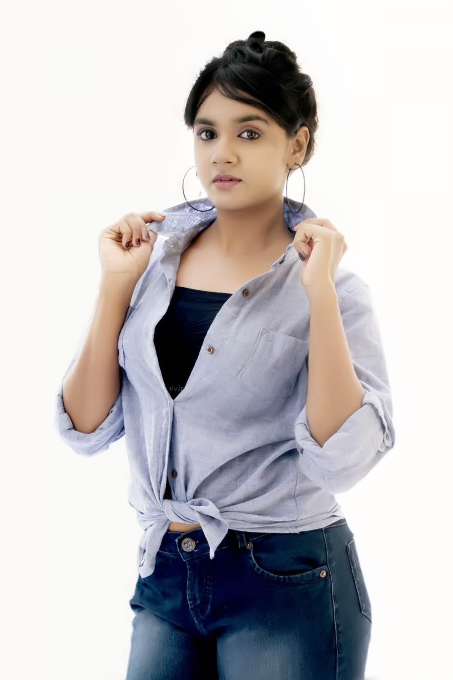 Check out the latest Photoshoot of South Indian Actress Sahana. Sahana,actress Sahana,Sahana Photoshoot,Sahana Photoshoot pics,Sahana Photoshoot images,Sahana Photoshoot stills,Sahana Photoshoot pictures,Sahana pics,Sahana images,Sahana photos,Sahana stills,Sahana pictures