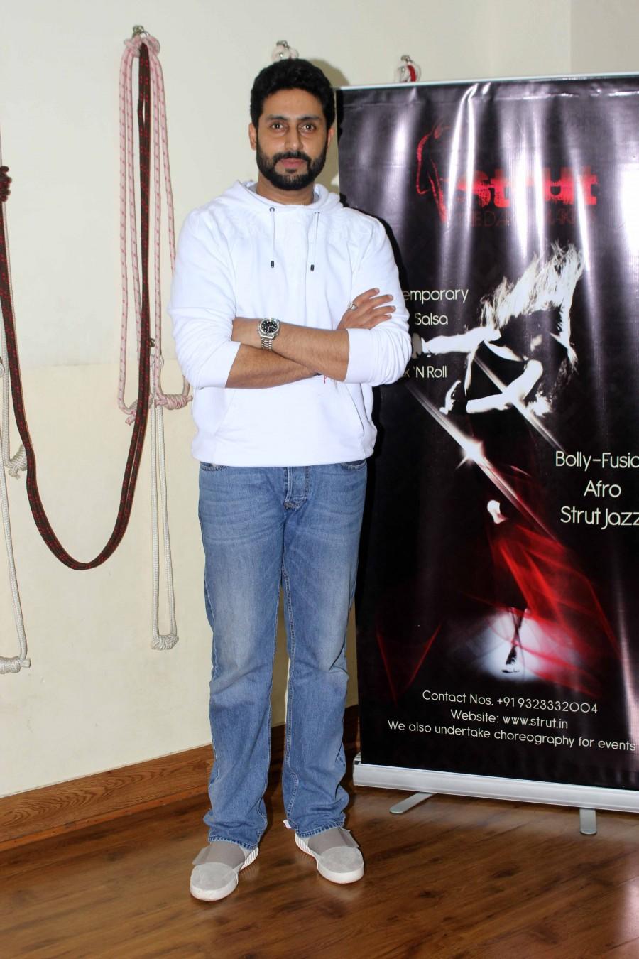 Photos of Bollywood actor Abhishek Bachchan snapped at Strut Dancemakers Master Class. Abhishek Bachchan,Abhishek Bachchan snapped at Strut Dancemakers Master Class,Strut Dancemakers Master Class,Abhishek Bachchan pics,Abhishek Bachchan images,Abhishek Bachchan photos,Abhishek Bachchan stills,Abhishek Bachchan pictures