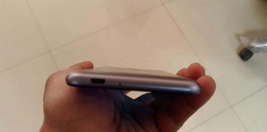 Asus Zenfone 3 Max's bottom edge comes adorned with micro USB port to the left and a mic beside it Asus Zenfone 3 Max,Zenfone 3 Max first look,Zenfone 3 Max images,Zenfone 3 Max