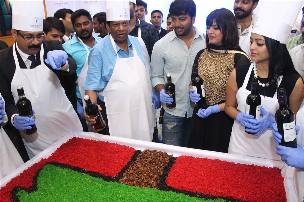Hotel Green Park's Cake Mixing Ceremony event held at Chennai. Celebs like Kalaiarasan, Varalakshmi SarathKumar, Janani Iyer, Sshivada Nair, Rama Krishnan, Janagaraj, G Ravi Kumar, Bala Saravanan, Sudip Sengupta, Chef Thangappan, Monideep Jas graced the event. Varalakshmi SarathKumar,Janani Iyer,Hotel Green Park Cake Mixing,Hotel Green Park,Sshivada Nair,Rama Krishnan,Janagaraj,G Ravi Kumar,Bala Saravanan,Sudip Sengupta