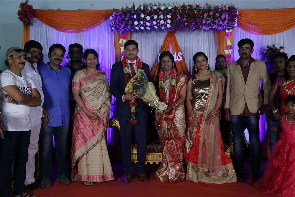 Kanimozhi at Seenu Ramasamy's Sister Wedding Reception. Seenu Ramasamy's Sister Wedding Reception,Vijay Sethupathi,MK Stalin,Kanimozhi,Udhayanidhi Stalin,Vairamuthu,Bala,Senthil,Manobala,Kalaipuli S Thanu