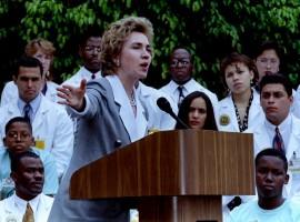 Hillary Clinton,Hillary Clinton rare pics,Hillary Clinton rare images,Hillary Clinton rare photos,Hillary Clinton rare stills,Hillary Clinton rare pictures,Hillary Clinton unseen pics,Hillary Clinton unseen images,Hillary Clinton unseen photos,Hillary Cli