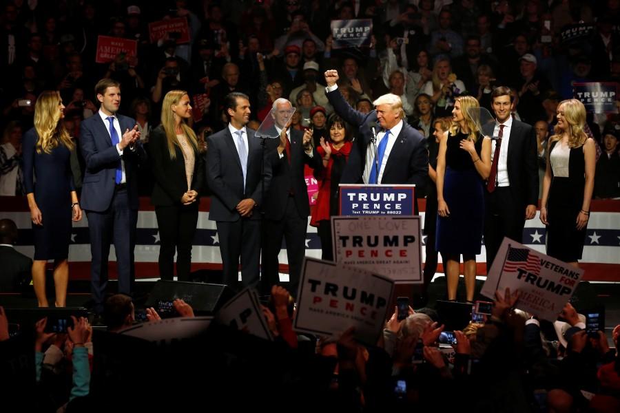 Republican U.S. presidential nominee Donald Trump, vice presidential nominee Mike Pence and their families rally with supporters at an arena in Manchester, New Hampshire, U.S. November 7, 2016. Hillary Clinton,Donald Trump,Hillary Clinton and Donald Trump,US Election,US Election 2016,US elections polls,Eve of the election,presidential campaign
