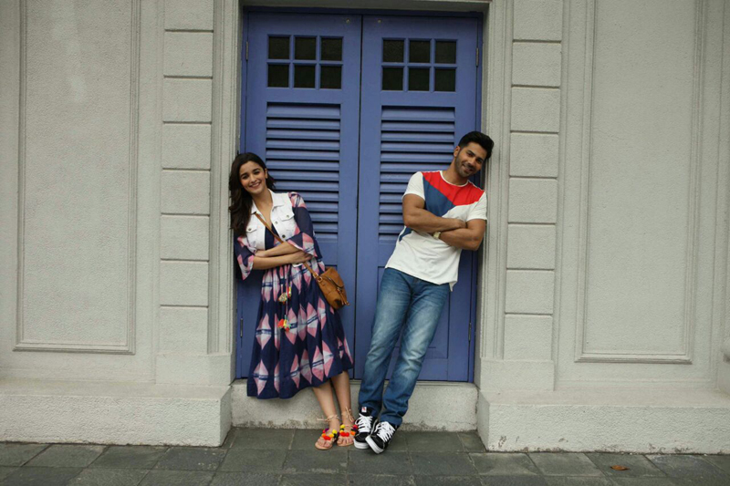 "'Badrinath Ki Dulhania'. Here are the pictures officially Alia Bhatt Shashan Khaitan, Karan Johar. Singapore Diaries," Varun wrote along side two photographs of himself with Alia. Alia also shared the same photographs with caption: "Singapore madness continues and we are always posing away! 'Badrinath Ki Dulhania'. Varun Dhawan. Shashank Khaitan, Karan Johar." Badrinath Ki Dulhania,Alia Bhatt and Varun Dhawan,Alia Bhatt,Varun Dhawan,Badrinath Ki Dulhania in Singapore,Badrinath Ki Dulhania shooting