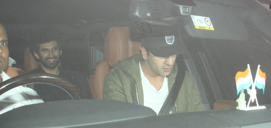 Ranbir Kapoor snapped at Karan Johar's bash for 'Ae Dil Hai Mushkil' Shah Rukh Khan,Ranbir Kapoor,Deepika Padukone,Karan Johar,Karan Johar bash,Ae Dil Hai Mushkil,Ae Dil Hai Mushkil sucess party