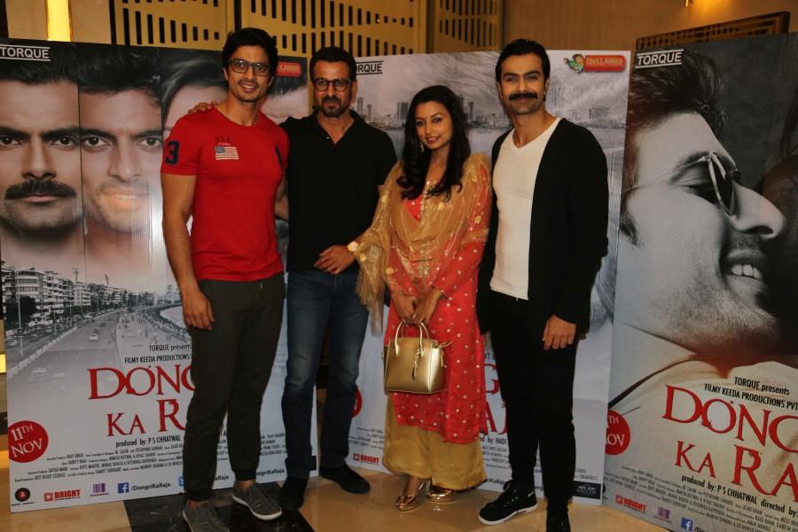 Gashmeer Mahajani, Ronit Roy, Reecha Sinha and Ashmit Patel at Dongri Ka Raja special screening. Dongri Ka Raja special screening,Dongri Ka Raja,Mahek Chahal,Ashmit Patel,Reecha Sinha,Gashmeer Mahajani,Ravi,Gauri,Ronit Roy,PS Chatwal,A.I.S. Bedi,Hadi Ali Abrar,Dongri Ka Raja special screening pics,Dongri Ka Raja special screening images,Dongri Ka Raj
