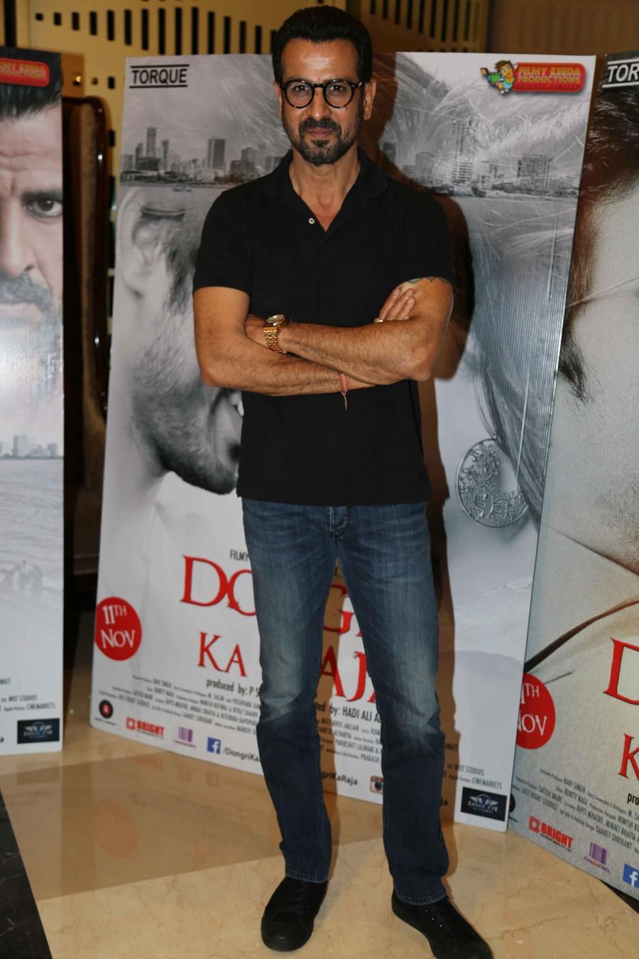 Ronit Roy at Dongri Ka Raja special screening. Dongri Ka Raja special screening,Dongri Ka Raja,Mahek Chahal,Ashmit Patel,Reecha Sinha,Gashmeer Mahajani,Ravi,Gauri,Ronit Roy,PS Chatwal,A.I.S. Bedi,Hadi Ali Abrar,Dongri Ka Raja special screening pics,Dongri Ka Raja special screening images,Dongri Ka Raj