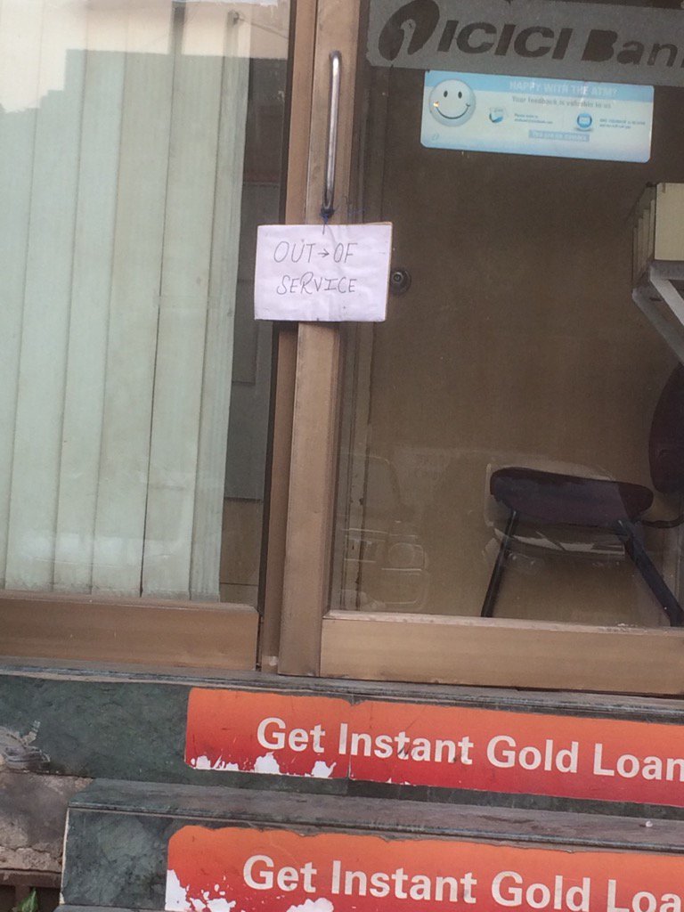 Rs 500, Rs 1,000 banned: Customers complain No Cash in ATMs. Rs 500,Rs 1,000,Rs 500 banned,Rs 1,000 banned,Customers complain No Cash in ATMs,No Cash in ATMs,No Cash