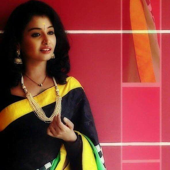 Here are the rare and unseen photos of Tv Anchor Sabarna Anand. Sabarna Anand,Anchor Sabarna Anand,Sabarna Anand suicide,Sabarna Anand death,Sabarna Anand dead,Sabarna Anand rare pics,Sabarna Anand rare images,Sabarna Anand rare stills,Sabarna Anand rare pictures,Sabarna Anand unseen pics,Sabarna Anand unseen images,S