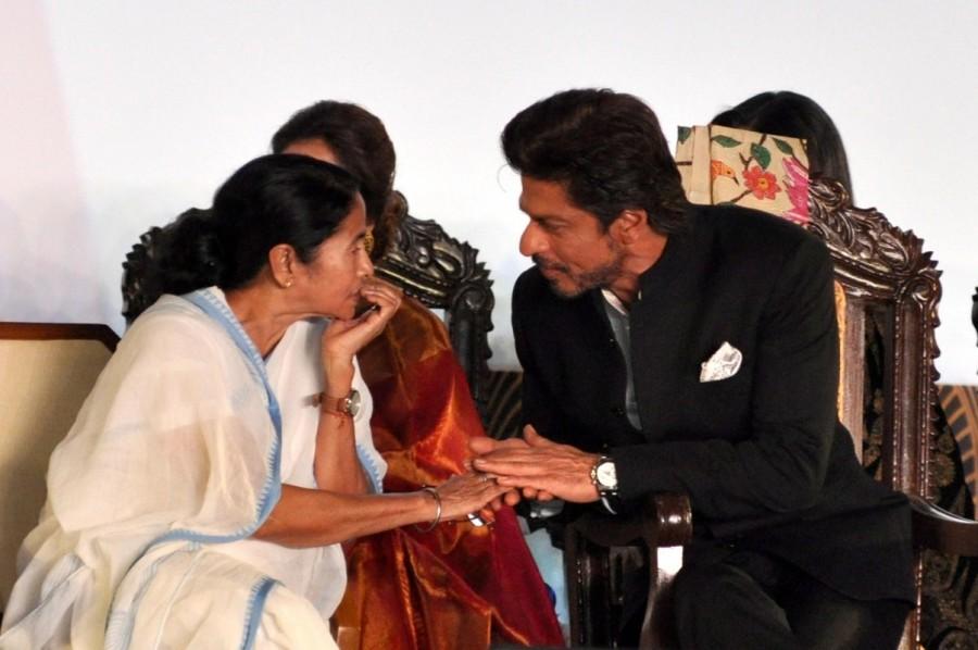 Actor Amitabh Bachchan addresses during the inauguration of 22nd Kolkata International Film Festival (KIFF) in Kolkata on Nov 11, 2016. Mamata Banerjee,Amitabh Bachchan,Shah Rukh Khan,22nd Kolkata International Film Festival,Kolkata International Film Festival,International Film Festival,International Film Festival of India,SRK