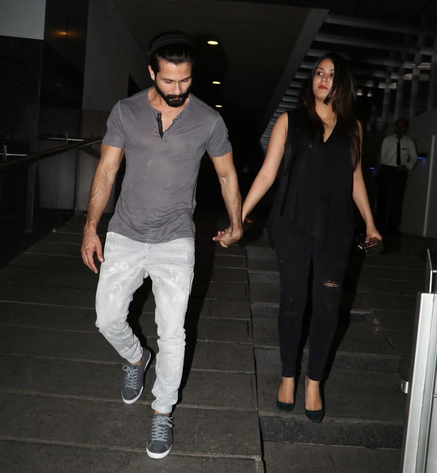 Photos of Bollywood actor Shahid Kapoor and with his wife Mira Rajput spotted at Hakkasan Bandra in Mumbai. Shahid Kapoor and Mira Rajput,Shahid Kapoor,Mira Rajput,Shahid Kapoor and Mira Rajput spotted at Hakkasan Bandra,Shahid Kapoor at Hakkasan Bandra,Mira Rajput spotted at Hakkasan Bandra