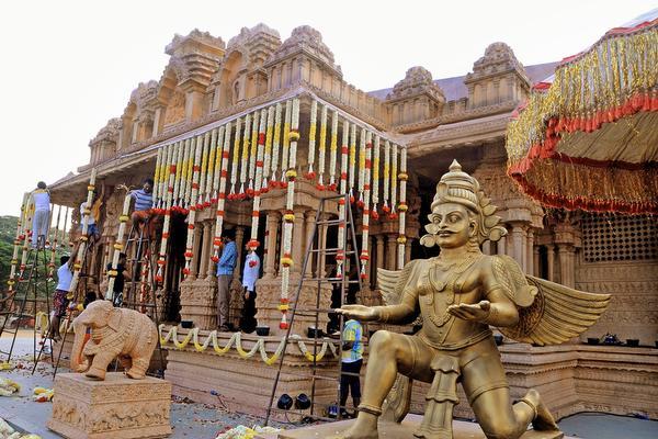 Gali Janardhan Reddy's daughter wedding: A sneak peek into Vijayanagara empire Set. Gali Janardhan Reddy,Janardhan Reddy,Gali Janardhan Reddy's daughter wedding,Janardhan Reddy's daughter wedding,Gali Janardhan Reddy daughter wedding,Janardhan Reddy daughter wedding,Janardhan Reddy daughter wedding pics,Janardhan Reddy daughter