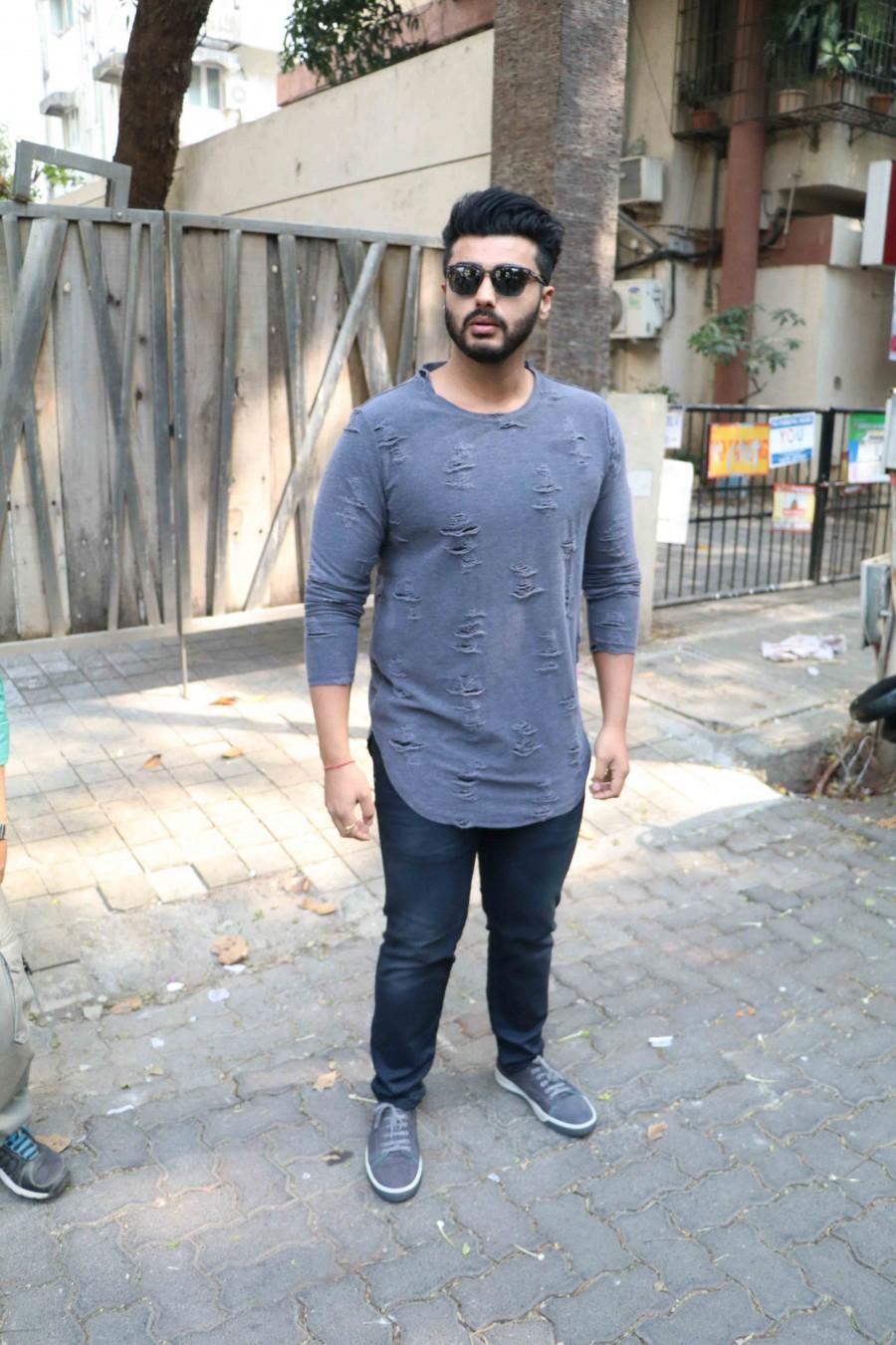 Photos of Bollywood actor Arjun Kapoor spotted at Bandra. Arjun Kapoor,Arjun Kapoor at Bandra,Arjun Kapoor spotted at Bandra,actor Arjun Kapoor,Arjun Kapoor latest pics,Arjun Kapoor latest images,Arjun Kapoor latest photos,Arjun Kapoor latest stills,Arjun Kapoor latest pictures