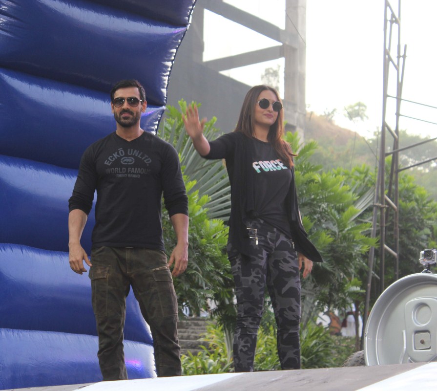 Photos of Bollywood actor John Abraham and Sonakshi Sinha at Red Bull Soapbox Race 2016. John Abraham and Sonakshi Sinha,John Abraham,Sonakshi Sinha,Red Bull Soapbox Race 2016,Red Bull Soapbox Race,Red Bull Soapbox Race pics,Red Bull Soapbox Race images,Red Bull Soapbox Race photos,Red Bull Soapbox Race stills,Red Bull Soapbox Race pictures