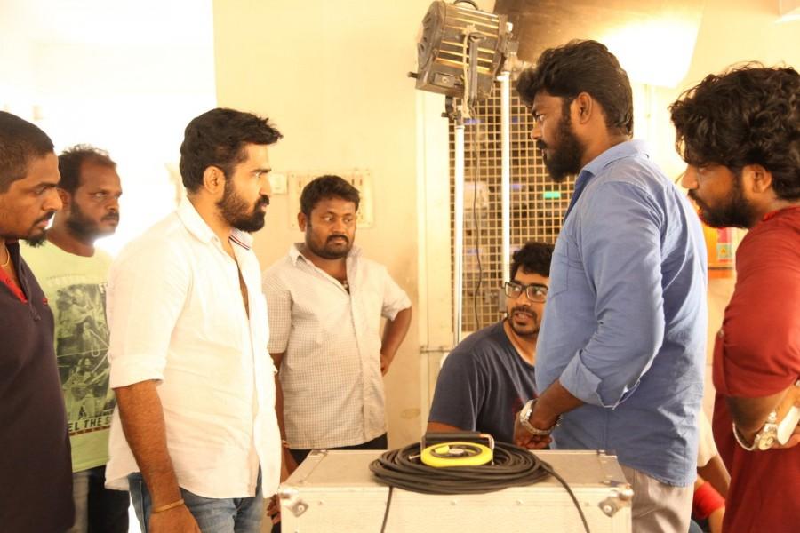 Saithan is an upcoming Tamil psychological thriller film written, directed by Pradeep Krishnamoorthy and produced by Fathima Vijay Antony. The film stars Vijay Antony and Arundhathi Nair in the lead role, while Charuhasan, Meera Krishnan, Y. G. Mahendra, Siddhartha Shankar, Kamal Krishna and Aadukalam Murugadoss in supporting role. Vijay Antony,Saithan Working Stills,Saithan Working pics,Saithan Working images,Saithan Working photos,Saithan Working pictures,Saithan movie pics,Saithan movie images,Saithan movie photos,Saithan movie stills,Saithan movie pictures