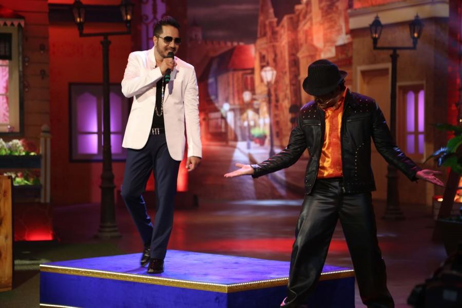 Daler Mehndi and Mika singh,Daler Mehndi,Mika singh,The Kapil Sharma Show,Daler Mehndi and on the sets of The Kapil Sharma Show,Mika singh on the sets of The Kapil Sharma Show