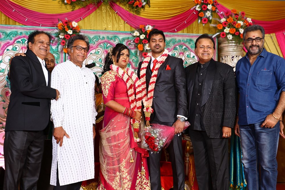 Nassar, Ponvannan and Radha Ravi at Vasu Vikram's daughter Vasugi wedding reception. Vasu Vikram's daughter Vasugi,Vasu Vikram's daughter Vasugi wedding,MK Stalin,Vivek,Radha Ravi,KS Ravikumar,Soori,Durga Stalin,MS Baskar,Radhika,SP Muthuraman,Vikraman,Nassar